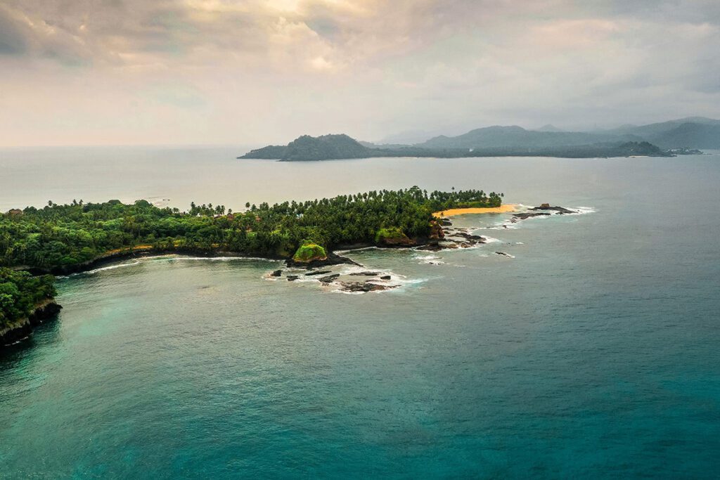 This Island Has 27°C Temperatures in December But Almost No Tourists 2 Sao Tome and Principe - Islet of Rolas