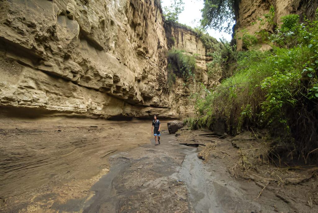 Kenya is Calling: Why Millions Are Answering 4 Bike riding at Hell's gate